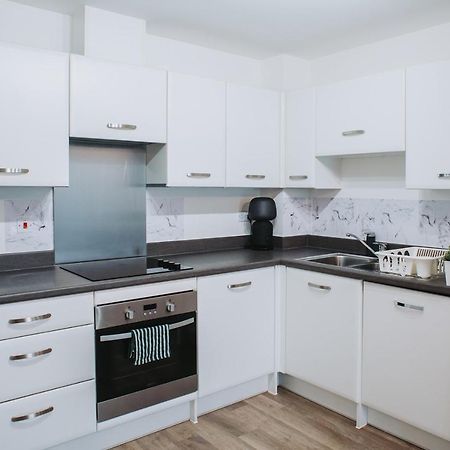 Apartament Deluxe 2 Bed Flat In Patchway Near Aztec West And Cribbs Causeway Bristol Zewnętrze zdjęcie