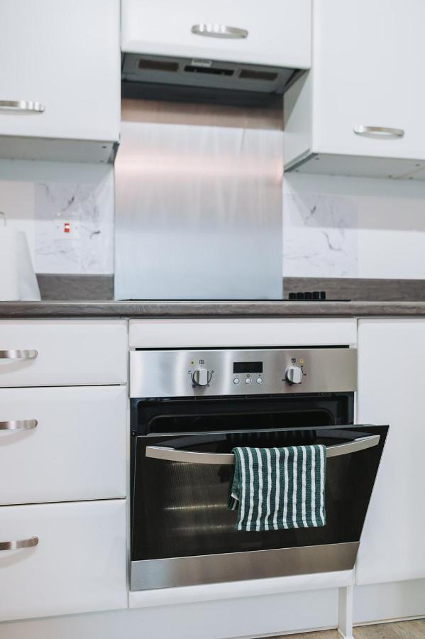 Apartament Deluxe 2 Bed Flat In Patchway Near Aztec West And Cribbs Causeway Bristol Zewnętrze zdjęcie
