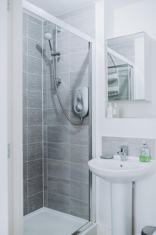 Apartament Deluxe 2 Bed Flat In Patchway Near Aztec West And Cribbs Causeway Bristol Zewnętrze zdjęcie