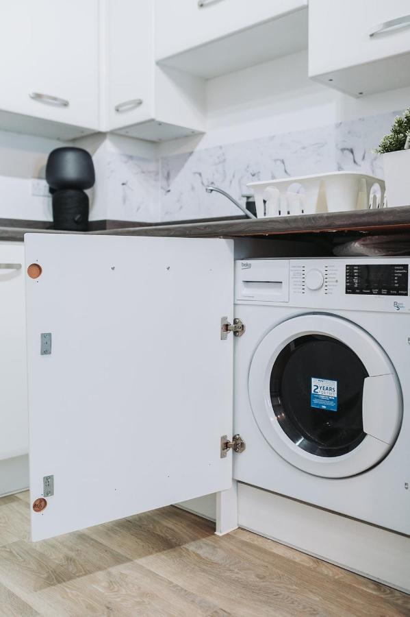 Apartament Deluxe 2 Bed Flat In Patchway Near Aztec West And Cribbs Causeway Bristol Zewnętrze zdjęcie