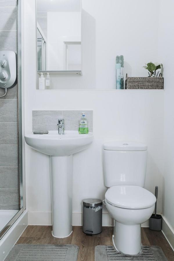 Apartament Deluxe 2 Bed Flat In Patchway Near Aztec West And Cribbs Causeway Bristol Zewnętrze zdjęcie